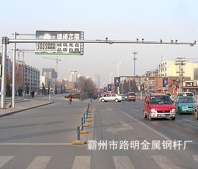 LM-811OؗU
